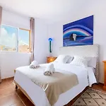 Cerca De La Playa Y Comodo By