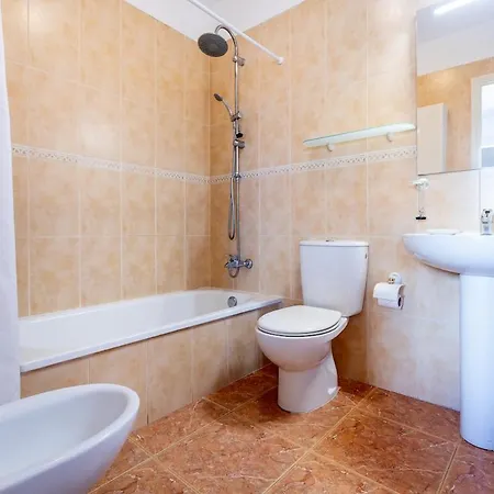Apartment Cerca De La Playa Y Comodo By